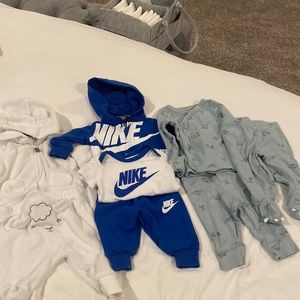 Baby clothes